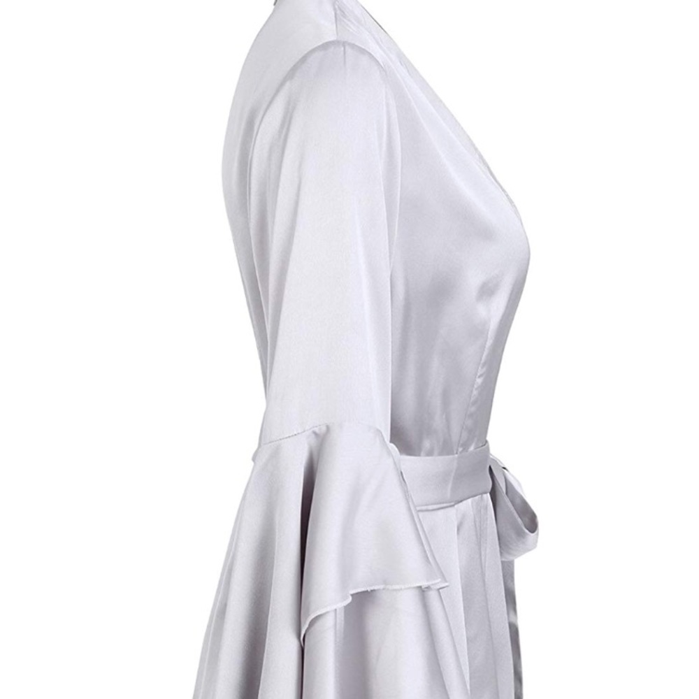 BELLA SILVER BELL FLARE 1PEICE ROMANCE ROMPER
*NWT - Picture 4 of 6
